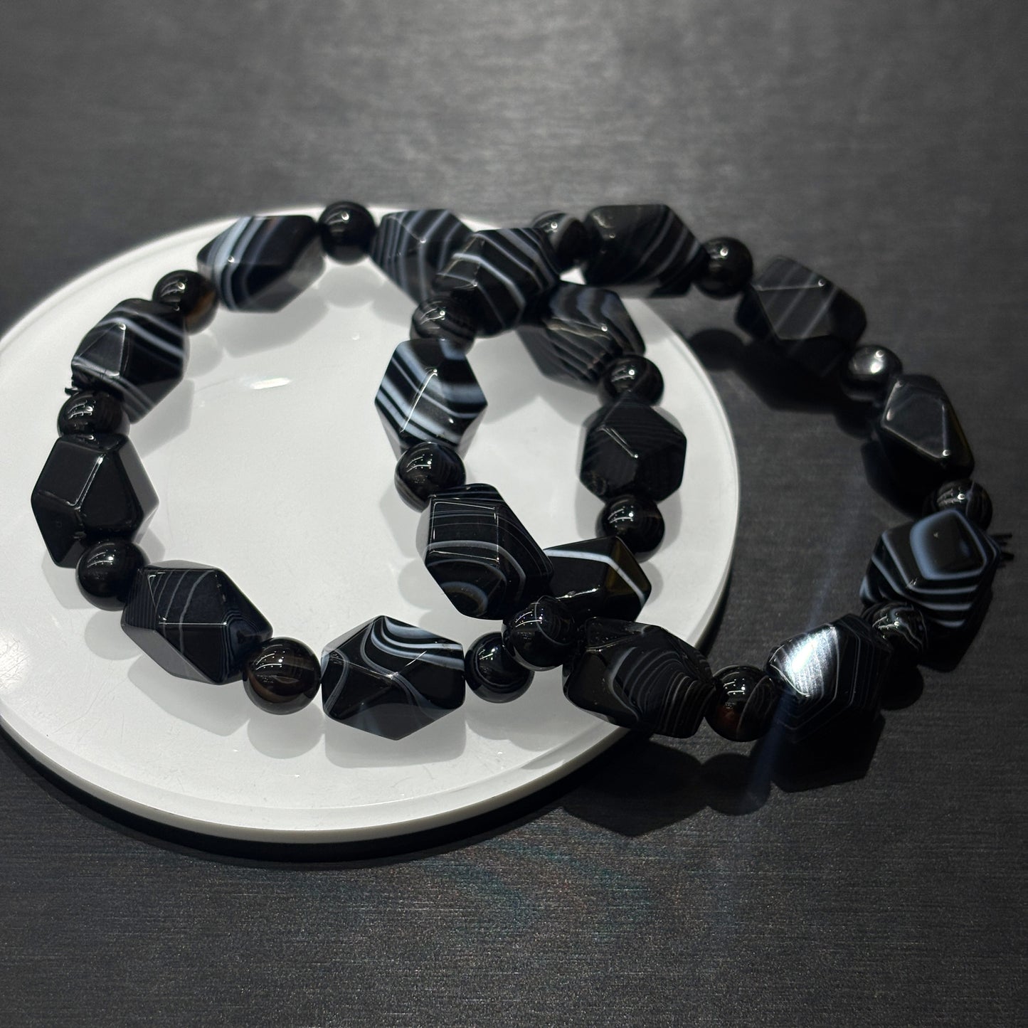 Black & White Banded Agate Irregular Geometric Bead Bracelet – Self-Love Jewelry for Women, Aesthetic Leisure Wear & Statement Gift