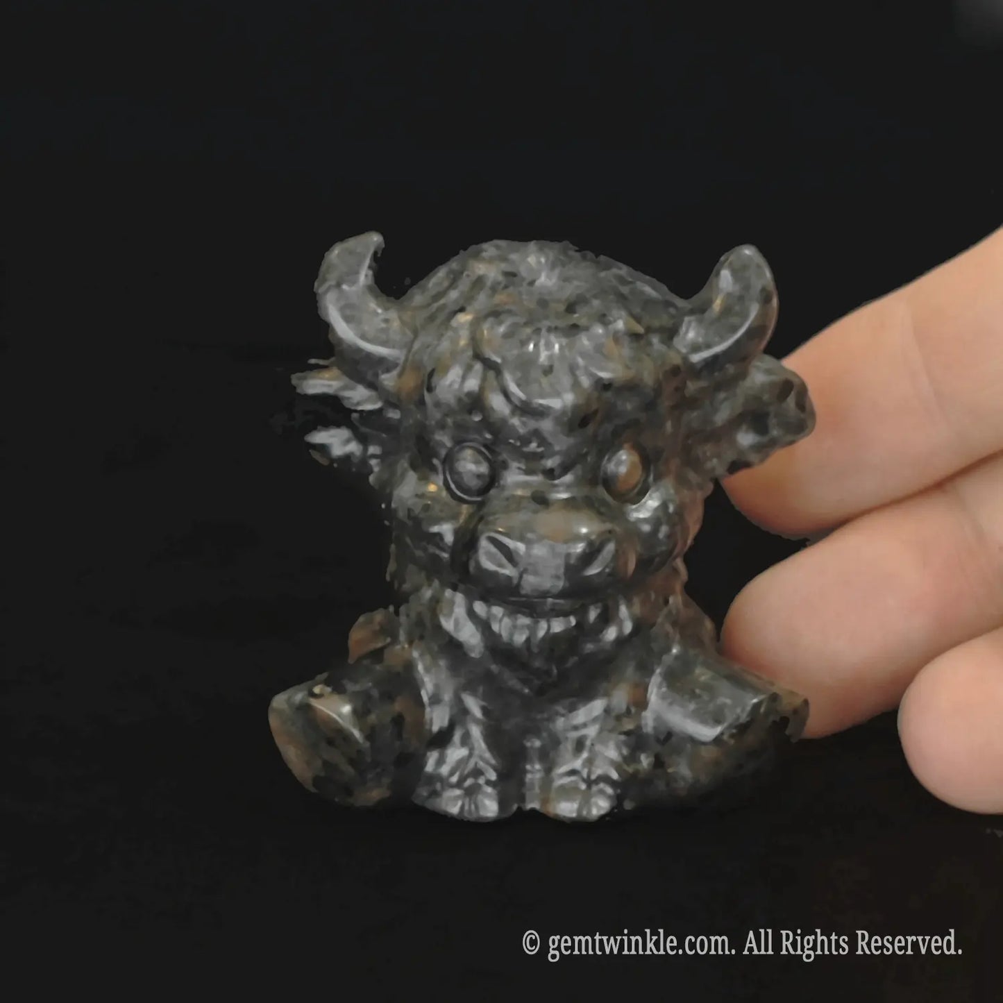 gems-twinkle-wholesale-grey-spotted-stone-bull-figurine