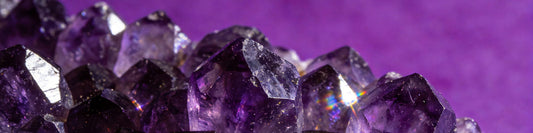 Amethyst: The "Purple Veil of Wisdom" for Deep Rest and Higher Awareness