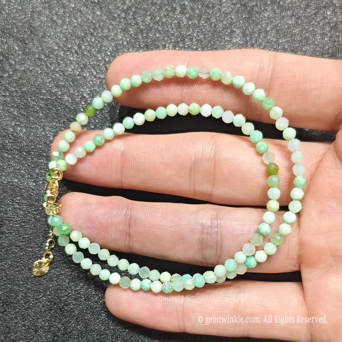 layered-chrysoprase-gemstone-choker-boutique-stock