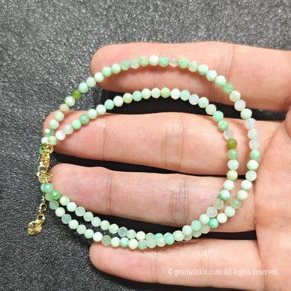 layered-chrysoprase-gemstone-choker-boutique-stock