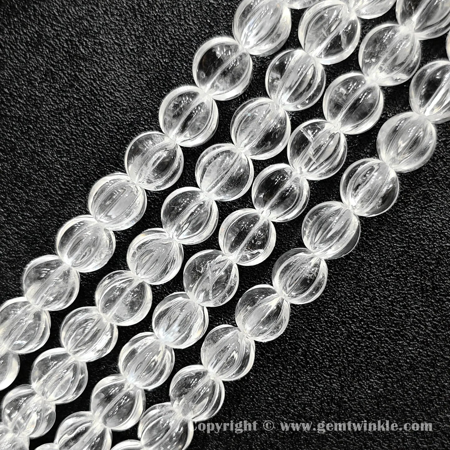 ribbed-rock-crystal-pumpkin-beads-alignment