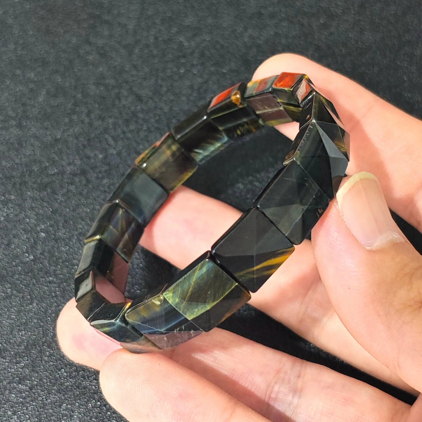 天然ブルータイガーアイカーブバングルカフブレスレット 16mm ホークスアイジェムストーンプレートジュエリー卸売