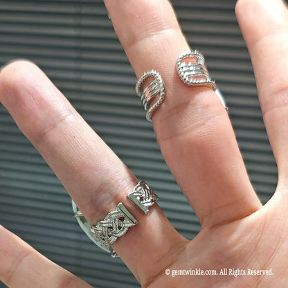 adjustable alloy ring band back side showing sturdy mounting for aragonite slab