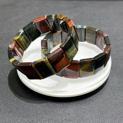 Close up of Multicolor Tiger Eye Square Stone Beads, showcasing natural red yellow blue patterns图片 6 (空位/可选图):