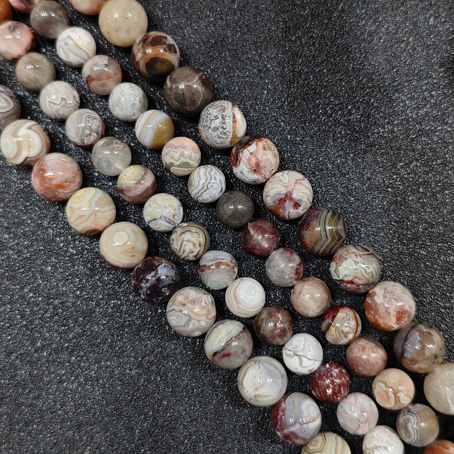 High polish natural un dyed mexican crazy lace agate round loose beads with intricate parallel wavy stripes for jewelry making