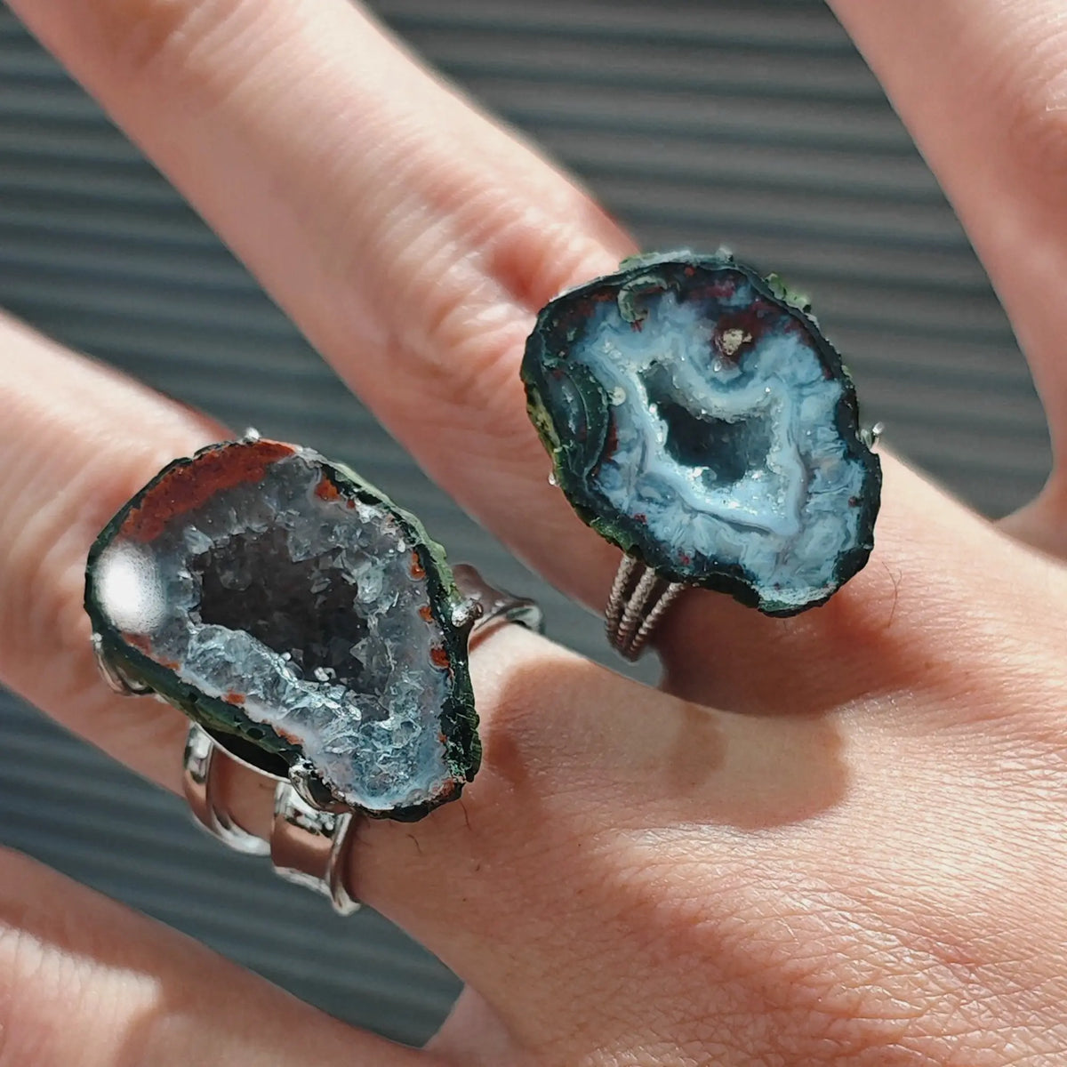 natural agate geode druzy slice statement ring featuring sparkling central quartz cavity