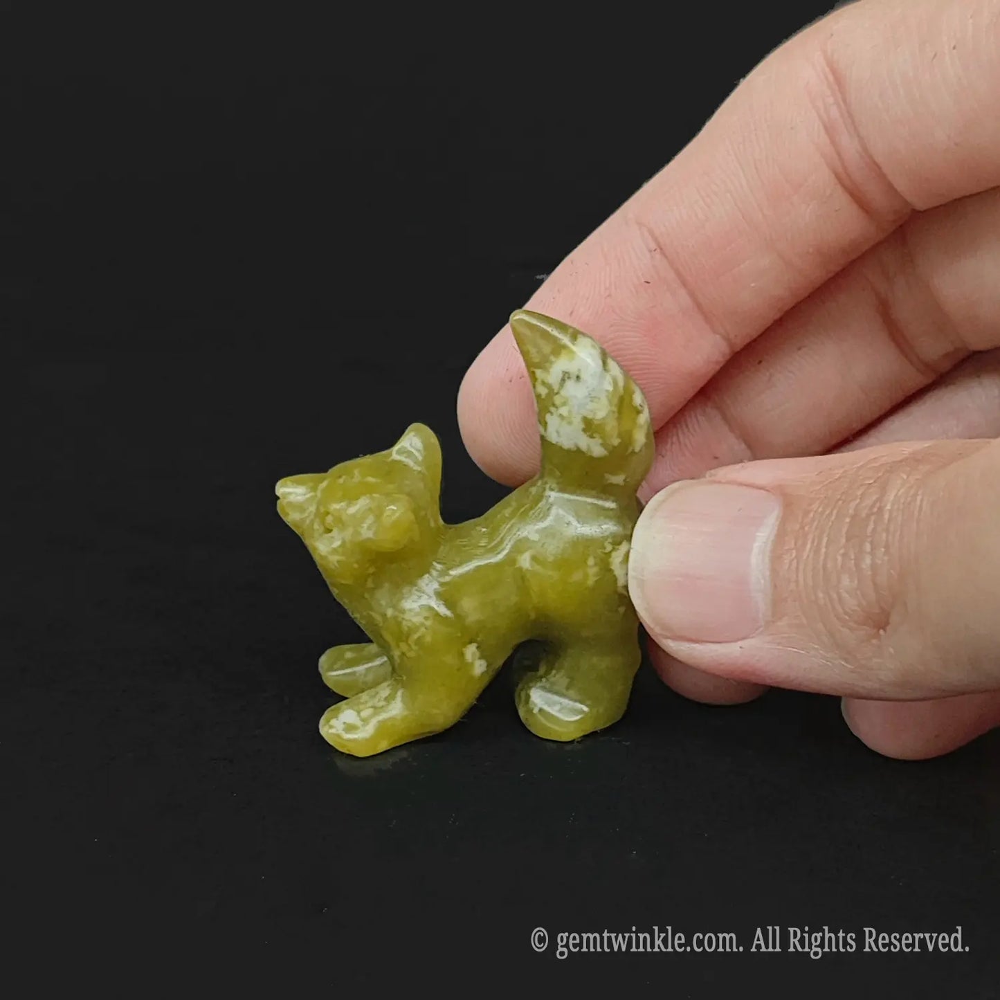 Direct source bulk yellow green Serpentine gemstone canine carving in dog style with premium polished finish