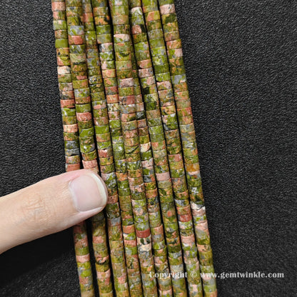 unakite-heishi-spacer-beads-hand-scale